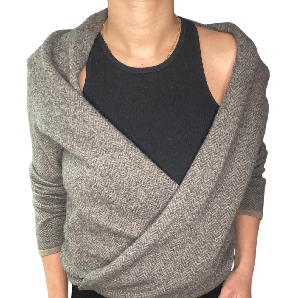 Cynthia Rowley Merino Wool Blend Shawl Wrap Sweater - Picture 3 of 12
